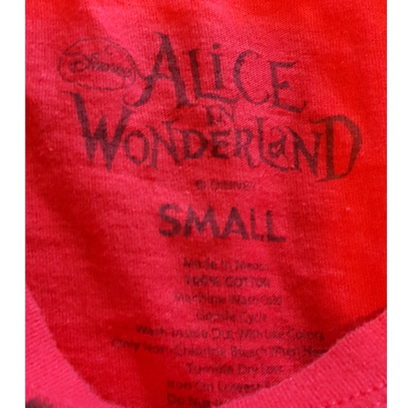 Alice in Wonderland tee - Picture 2 of 2